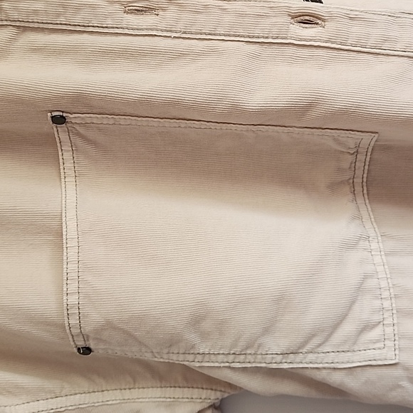 FREE PEOPLE Baby Cord Buttondown / shacket Champagne Dream size M NWOT - Picture 13 of 15